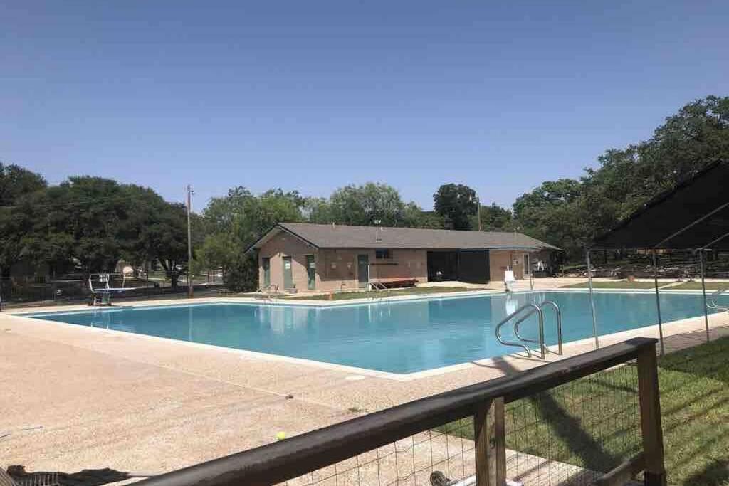 Vila Cyc Eclectic Back House With Bbq Gazebo San Antonio Exteriér fotografie